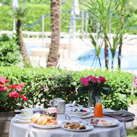 Grand Gallia Hotell