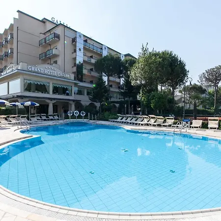 Hotell Grand Gallia 4*