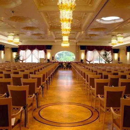 Hotell Grand Gallia